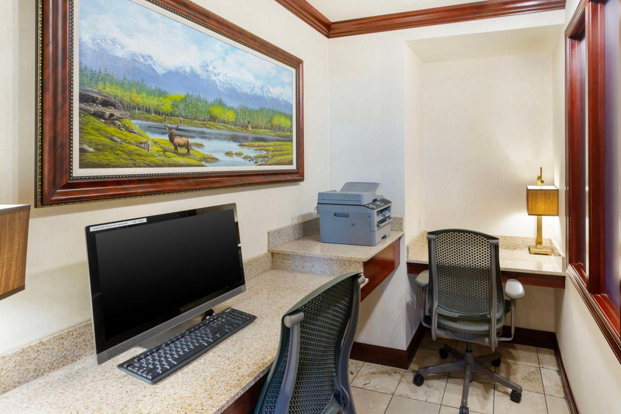 Best Western Plus Weston Inn Логан Экстерьер фото